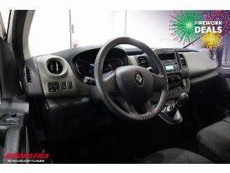 Renault Trafic Passenger 1.6 dCi Expression 9-Pers. Airco picture 11