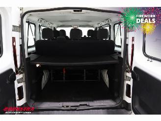 Renault Trafic Passenger 1.6 dCi Expression 9-Pers. Airco picture 17