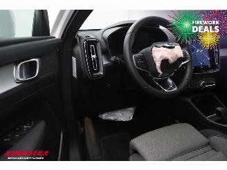 Volvo XC40 2.0 B3 Core Navi Clima Carplay Sportzetels picture 18