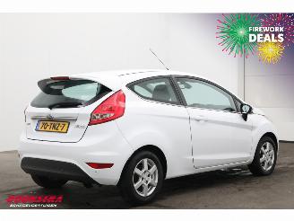 Ford Fiesta 1.6 TDCi ECOnetic Titanium Clima Cruise PDC picture 3