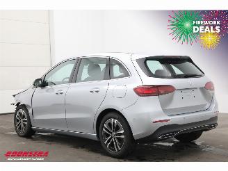 Mercedes B-klasse 200 7G-Tronic LED ACC Navi Clima Camera SHZ LRHZ 11.199 km! picture 4