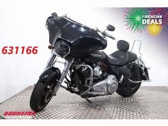 Vaurioauto  motor cycles Harley-Davidson  FLHX Street Glide LED Cruise 2010/9