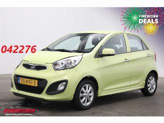 Vaurioauto  passenger cars Kia Picanto 1.2 CVVT Comfort 5-Drs Airco 1e Eigenaar! 115.947 km! 2011/9