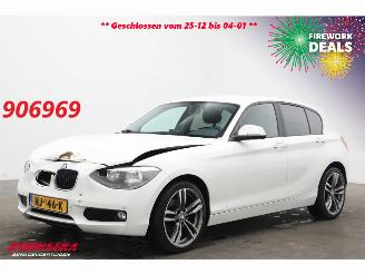 Coche accidentado BMW 1-serie 116i 5-DRS Navi Bluetooth Airco PDC SHZ 2014/9