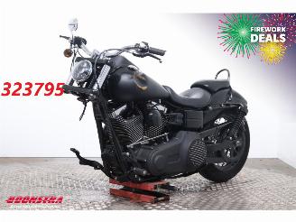 Vaurioauto  motor cycles Harley-Davidson  103 FXDWG Dyna Wide Glide ABS LED Vance Hines 2016/2