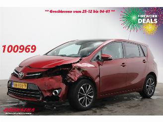 Voiture accidenté Toyota Verso 1.8 VVT-i Volcano Edition Navi Clima Cruise Camera PDC 2017/3