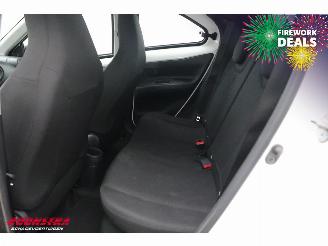 Toyota Aygo 1.0 VVT-i MT ACC picture 18