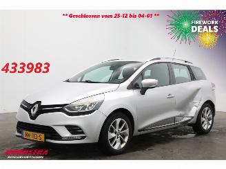 Vaurioauto  passenger cars Renault Clio Grandtour Estate 0.9 TCe Zen Navi Airco Cruise 91.873 km! 2017/4