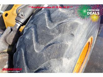 JCB  427 HT T4 Wiellader BY 2014 picture 26