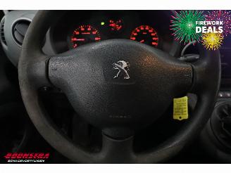 Peugeot Partner 1.6 HDI XR Euro 5 picture 13