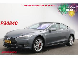 Vaurioauto  passenger cars Tesla Model S P85 Leder Pano Cruise SHZ 2014/3