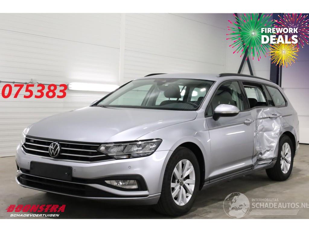 Volkswagen Passat Variant 2.0 TDI DSG Business Navi Clima Cruise Camera SHZ AHK 40.799 km!