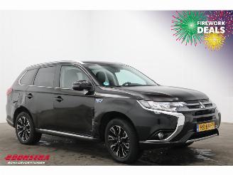 Mitsubishi Outlander 2.0 PHEV instyle Leder 360° LRHZ Camera AHK picture 2
