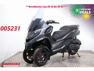dañado motos Piaggio  MP3 530 HPE Exclusive ABS Camera 4.804 km! 2022/12