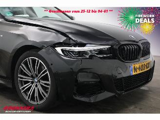 BMW 3-serie Touring 318i M-Sport LED Leder Navi Clima Cruise Camera SHZ picture 5