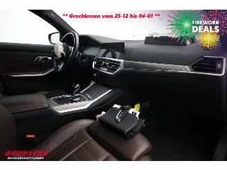 BMW 3-serie Touring 318i M-Sport LED Leder Navi Clima Cruise Camera SHZ picture 12