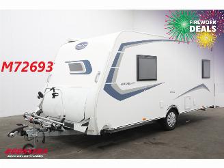Vaurioauto  caravans Caravelair  Antares 470 Luifel Fietsendragers Single Beds BT 2021 2021/3