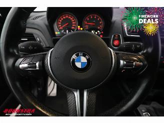 BMW 2-serie Coupé M240i Executive BiXenon Navi Clima Cruise SHZ PDC 147.428 km! picture 15