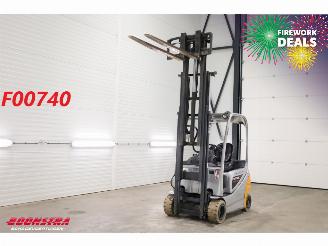 dañado máquina Still  RX20-20P BY 2015 5.615 Uur 2015/2