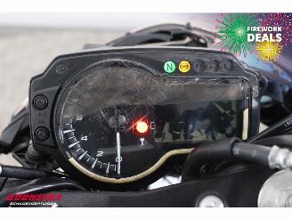 Suzuki  GSR 750 ABS picture 18