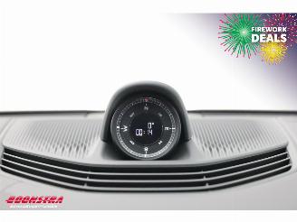 Porsche Taycan 4 93 kWh Pano Bose Sport Chrono ACC Memory 360° 15 km!! picture 18