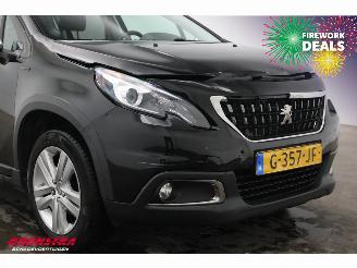 Peugeot 2008 1.2 PureTech Aut. Signature Navi Airco Cruise PDC 59.303 km! picture 6