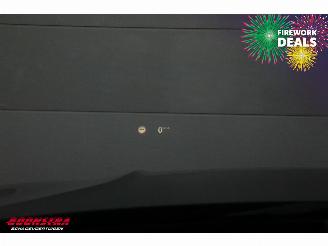 BMW 3-serie 330e High Executive Schuifdak Leder HUD H/K ACC LED SHZ picture 17