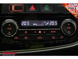 Mitsubishi Outlander 2.0 PHEV Executive Edition 4X4 Camera SHZ PDC AHK Navi Clima Cruise picture 17