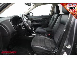 Mitsubishi Outlander 2.0 PHEV Executive Edition 4X4 Camera SHZ PDC AHK Navi Clima Cruise picture 9