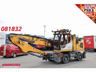 krockskadad bil machine Liebherr  LH22M Overslagkraan BY 2015 2015/1