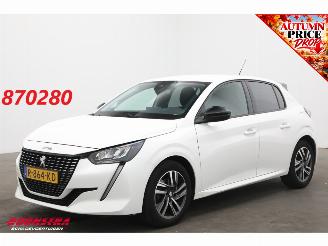 krockskadad bil auto Peugeot 208 1.2 PureTech Aut. Allure Apple/Android Cruise PDC 2022/9
