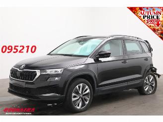 Schadeauto Skoda Karoq 2.0 TDI DSG Style 4x4 ACC Navi Clima Apple/Android Camera 75.278 km! 2024/5