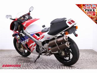 Honda  RVF400 NC35 picture 4