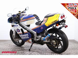 Honda NSR 250 MC18 Rothmans picture 4