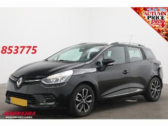 Schadeauto Renault Clio Estate Estate 0.9 TCe Zen Navi Airco Cruise AHK 2016/10