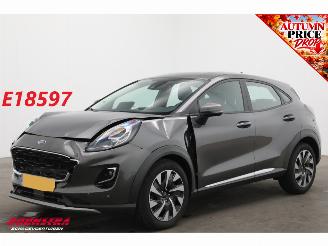 Schadeauto Ford Puma 1.0 EcoBoost Hybrid Titanium Cruise Navi Clima SHZ Apple/Android Camera PDC 2023/8