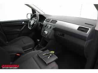 Volkswagen Caddy maxi 2.0 TDI 5-Pers. + Behindertengerecht Rollstuhl Airco picture 22