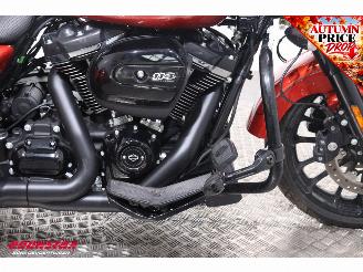 Harley-Davidson  FLRT Freewheeler 114 1.398 km! Tri Glide picture 20