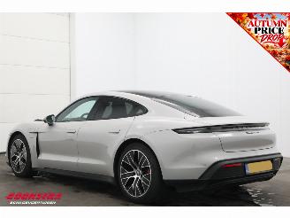 Porsche Taycan 93.4 kWh Perf.Bat.+ Chrono Pano ACC Bose 360° Memory Chalk picture 4