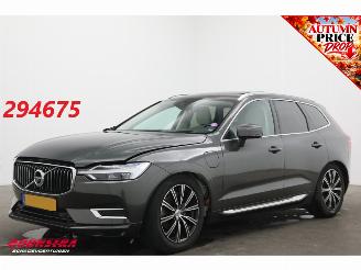 Schadeauto Volvo Xc-60 2.0 T8 TwinEngine AWD Inscription Pano Memory HUD AHK 360°SHZ 2018/12