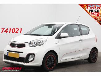 Schadeauto Kia Picanto 1.0 Super Pack 3-drs Airco 71.777 km! 2014/8