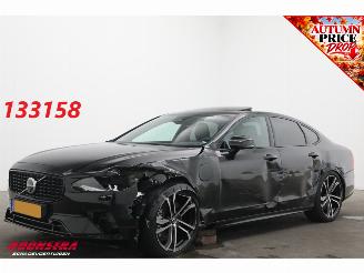 Schadeauto Volvo S-90 2.0 T8 AWD Ultimate Dark Pano LED ACC H/K HUD Memory 360° 2024/12