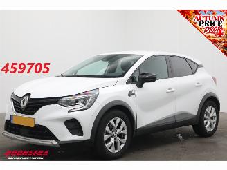 skadebil auto Renault Captur 1.0 TCe Zen PDC Airco Navi AHK Cruise LED 2022/9