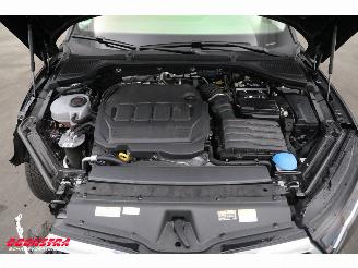 Skoda Octavia Combi Selection 2.0 TDI DSG HUD AHK ACC Camera SHZ LrHZ Virtual picture 14