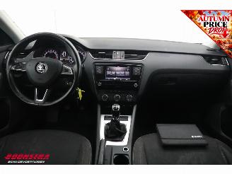 Skoda Octavia Combi 1.6 TDI Greentech Ambition Cruise Bluetooth Airco picture 6