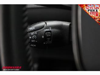 Peugeot 208 1.2 PureTech Business Cruise Navi Apple/Android PDC Clima picture 18