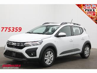 Schadeauto Dacia Sandero 1.0 TCe 90 Expression Cruise Apple/Android PDC Airco 2023/10