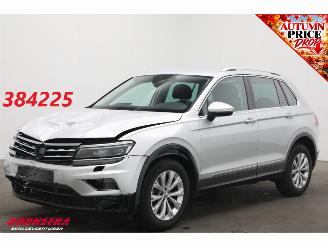 Unfallwagen Volkswagen Tiguan 1.5 TSI DSG ACT Highline ACC Navi SHZ Apple/Android Camera PDC 2019/6