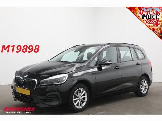 krockskadad bil auto BMW 2-serie Gran Tourer 218i Aut. 7p. HE HUD Cruise Navi Leder SHZ Camera PDC AHK Bluetooth Clima 2018/7