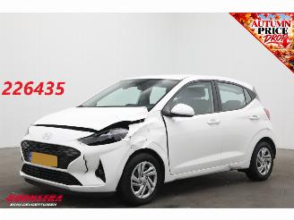 Damaged car Hyundai I-10 1.0 Comfort Cruise Virtual Apple/Android Airco 2023/9